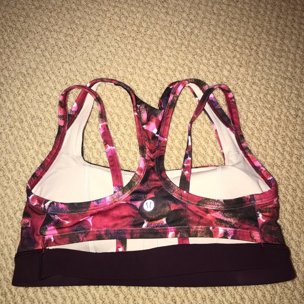 Lululemon Sports Bra, Size 6